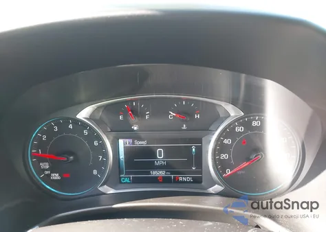 2018 Chevrolet Equinox Premier из США, поврежденный, VIN 2GNAXMEV8J6120785